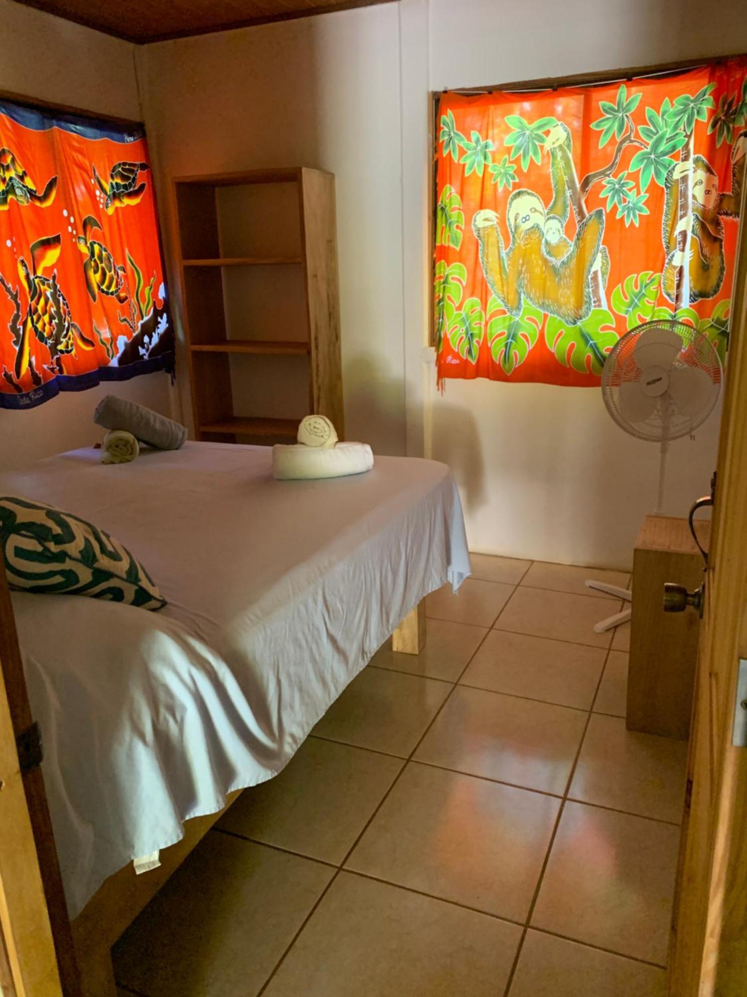 Casitas Leon Holiday home Cobano